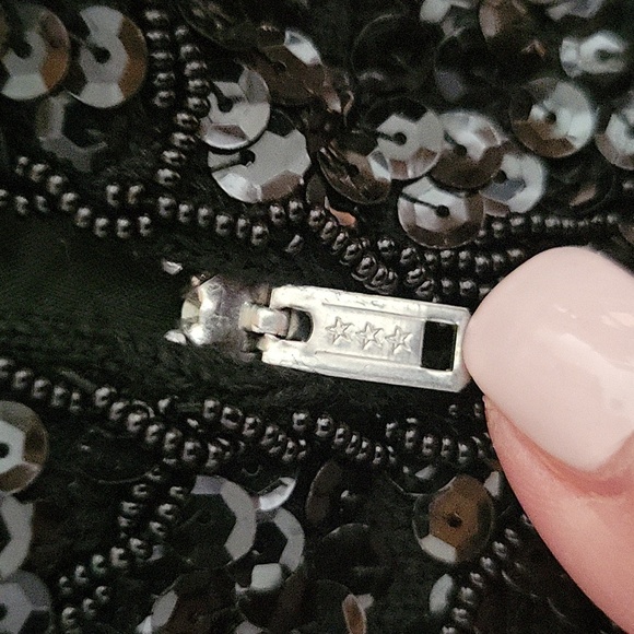 Imperial Imports True Vintage Full Beaded Sequins Zip Back Shell Sleeveless Top - Picture 6 of 7